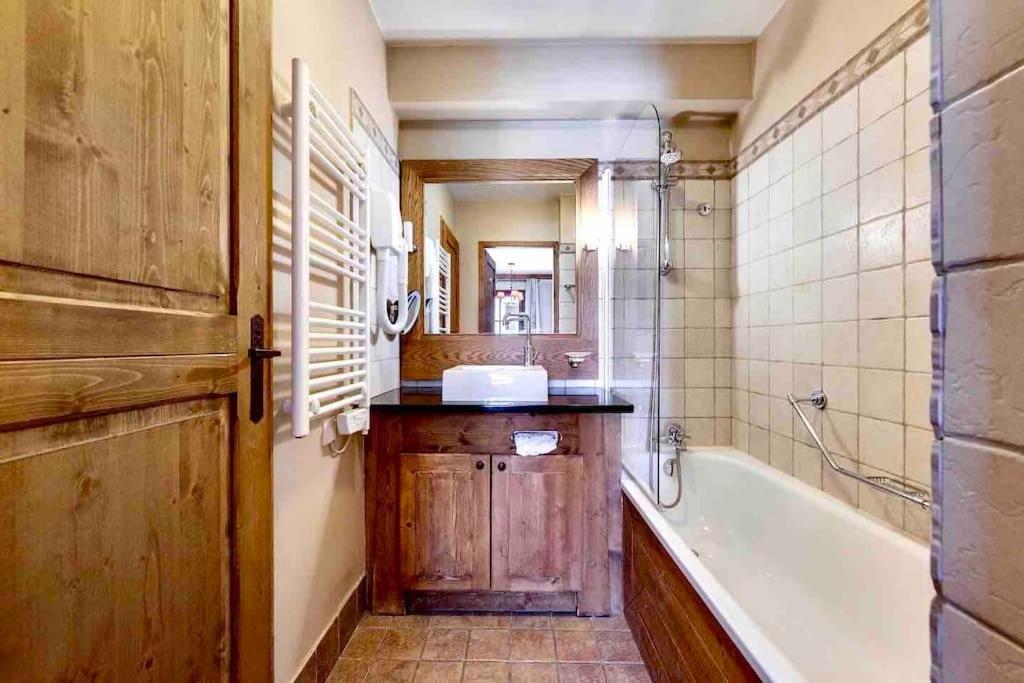 Arc 1950 - Chalet Des Lys - Appt Luxe 4 Pers Les Arcs  المظهر الخارجي الصورة